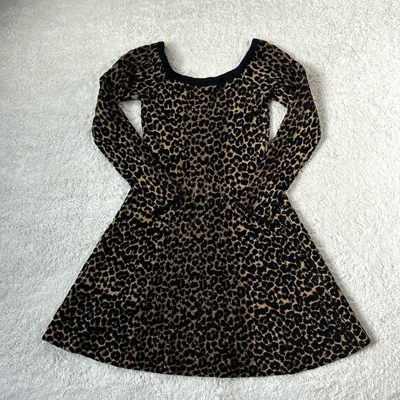 Ronny Kobo Rowan sweater dress leopard print long sleeved fit and flare, med - Picture 5 of 11